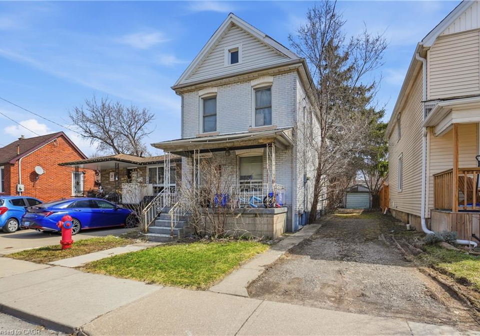 250-rosslyn-avenue-n-hamilton-ontario-40816755