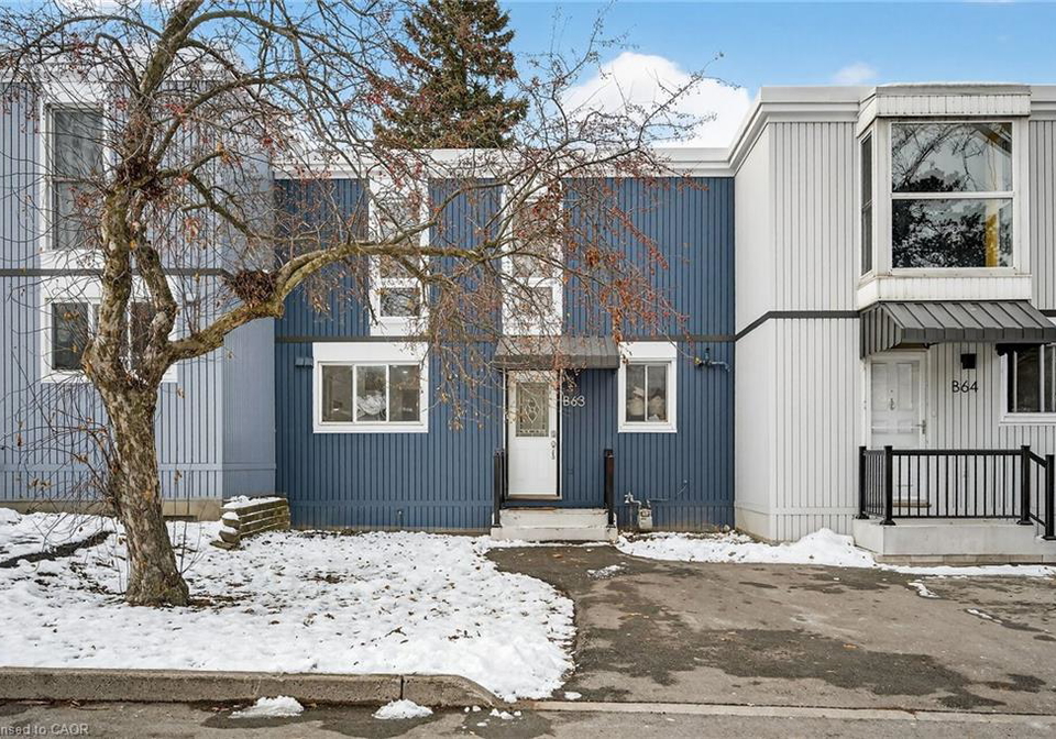 25-britten-close-hamilton-ontario-40816811