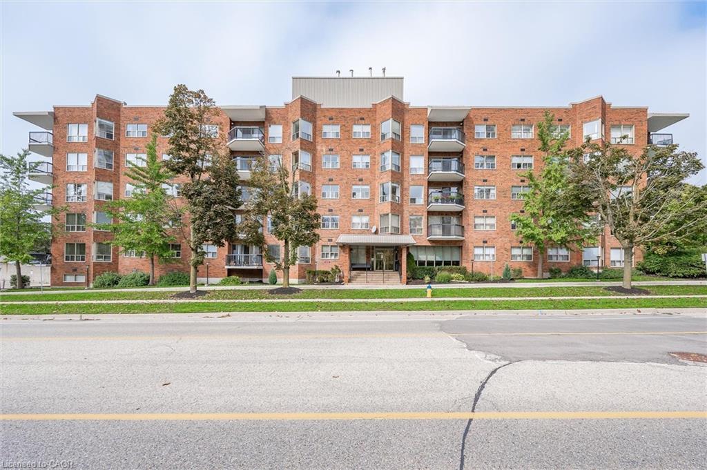 300-keats-way-waterloo-ontario-40816815