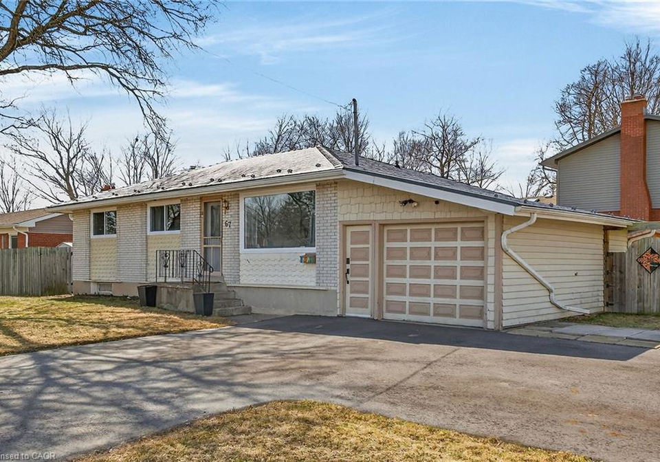 67-sunset-boulevard-cambridge-ontario-40816867