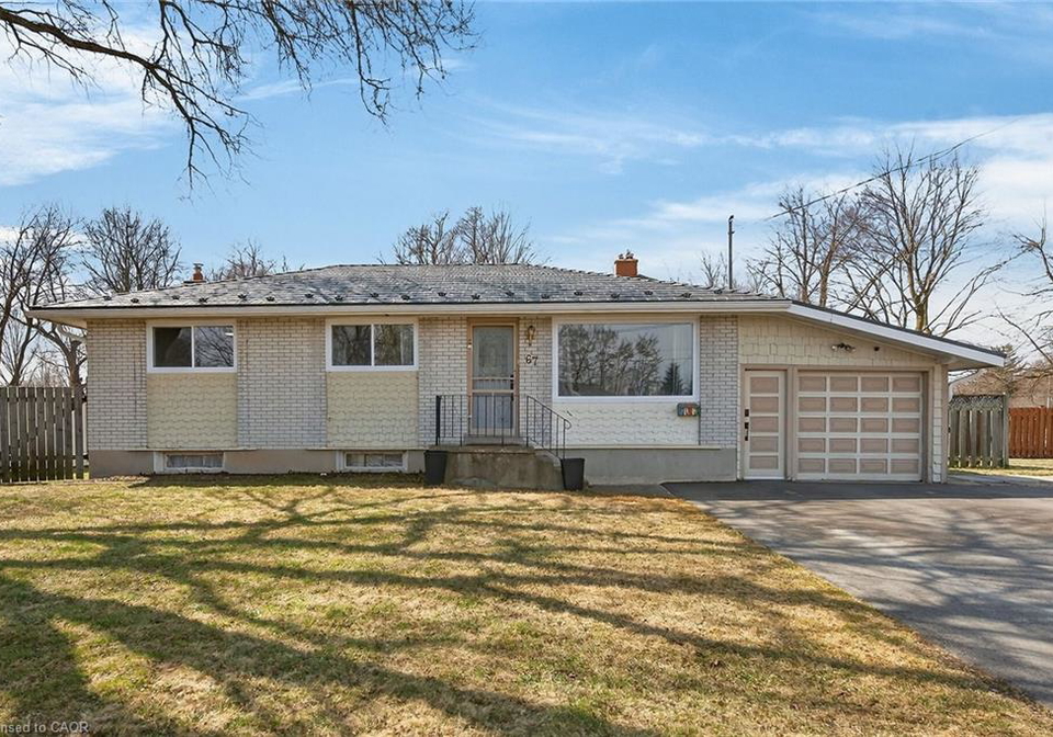 67-sunset-boulevard-cambridge-ontario-40816867