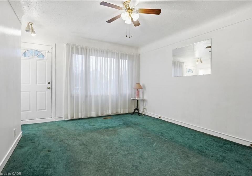 263-east-15th-street-hamilton-ontario-40816893