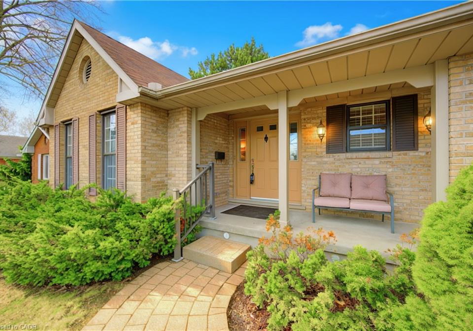 306-roxton-drive-waterloo-ontario-40816907