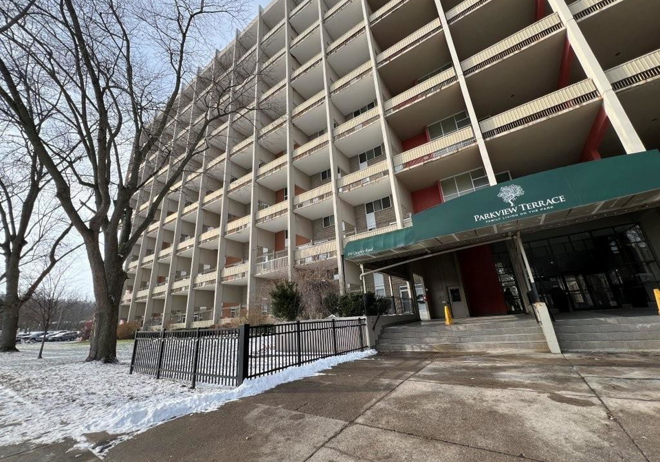 350-quigley-road-hamilton-ontario-40816936