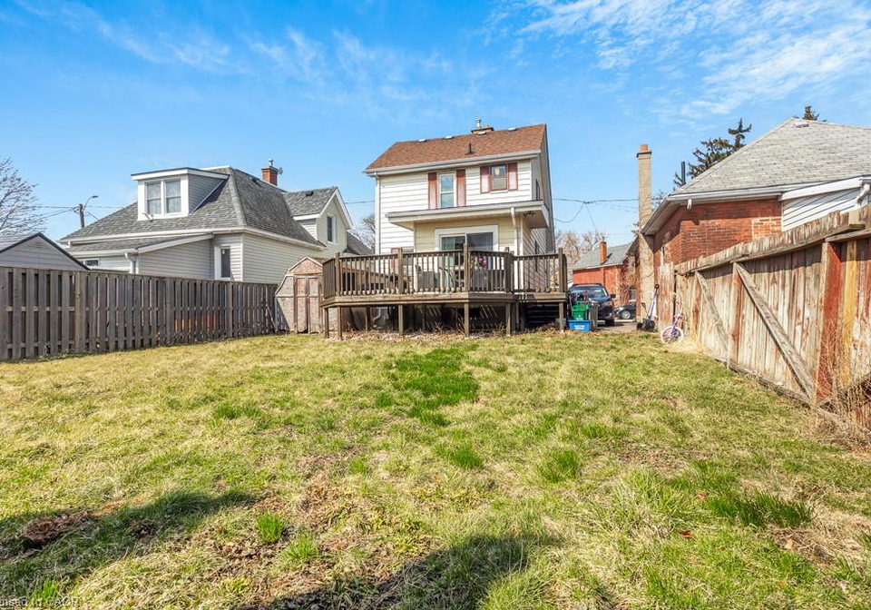 52-bishop-street-brantford-ontario-40816949