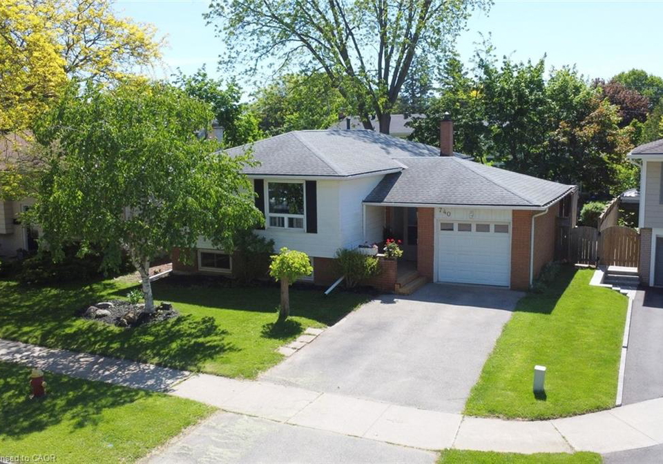 740-hyde-road-burlington-ontario-40816968