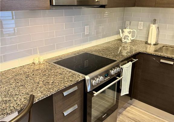 42-charles-street-e-toronto-ontario-40816984