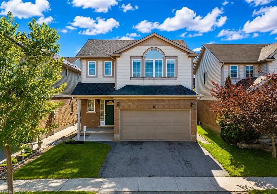 15-isabella-street-kitchener-ontario-40817018
