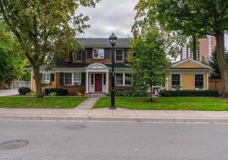 2080-caroline-street-burlington-ontario-40817032