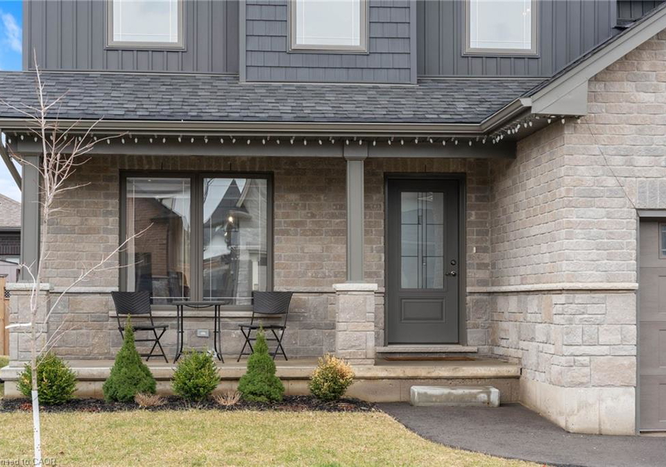 22-hare-street-waterford-ontario-40817036