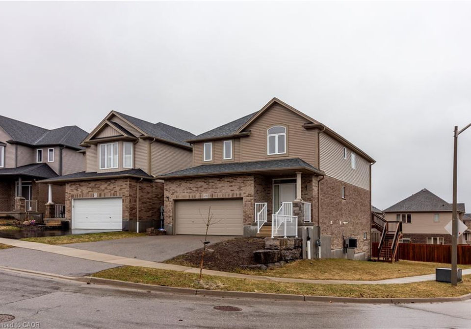 459-twinleaf-street-waterloo-ontario-40817077