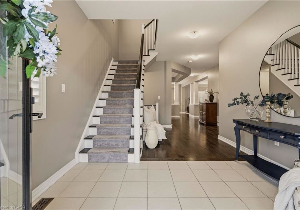 39-turi-drive-hamilton-ontario-40817083