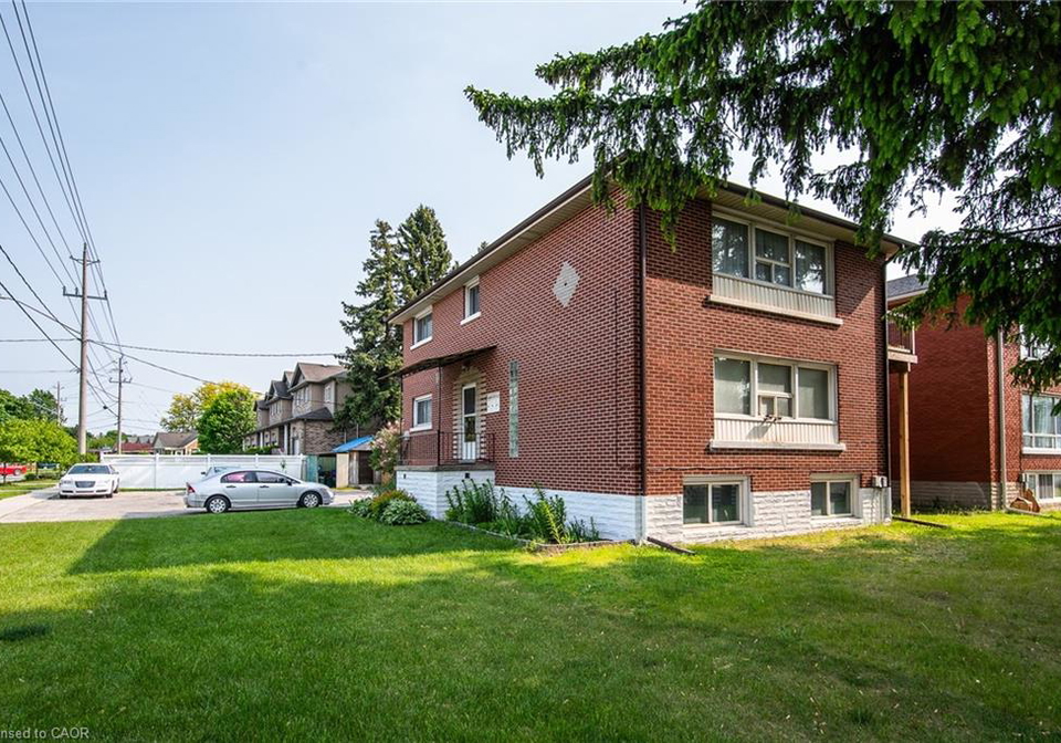 129-river-road-e-kitchener-ontario-40817090