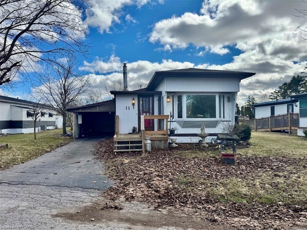 11-4th-street-delhi-ontario-40817104