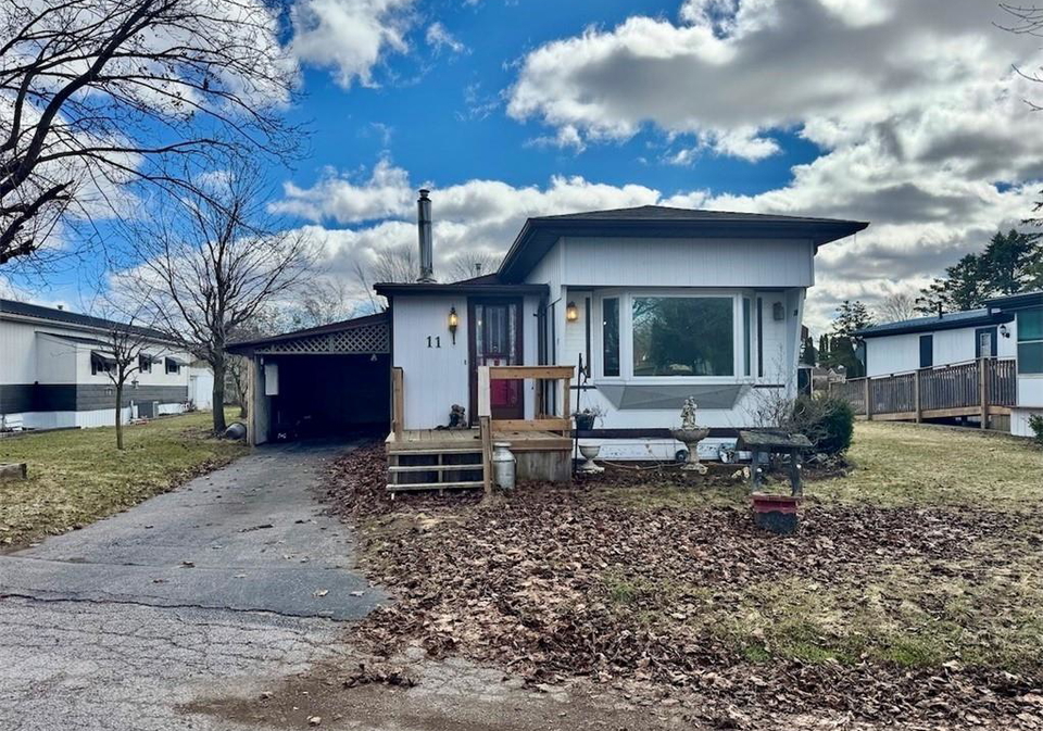 11-4th-street-delhi-ontario-40817104