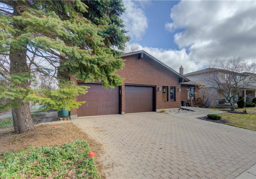 156-candlewood-crescent-waterloo-ontario-40817106