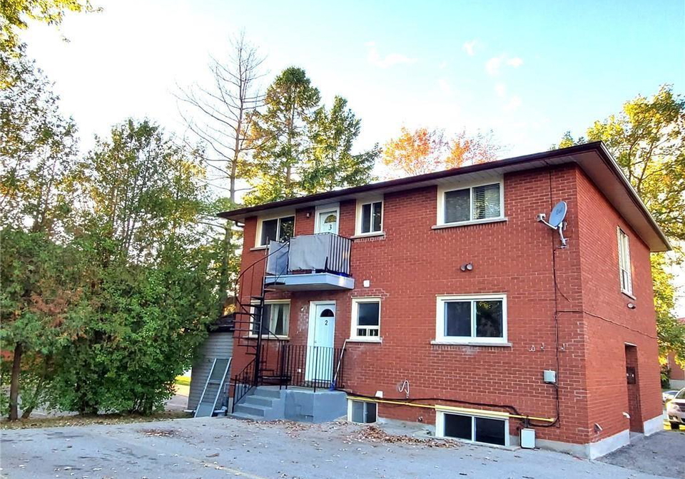 155-chandler-drive-kitchener-ontario-40817147