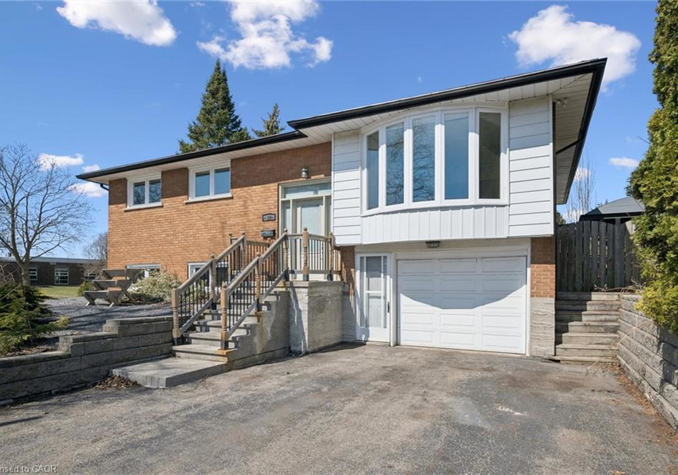 82-indian-road-kitchener-ontario-40817154