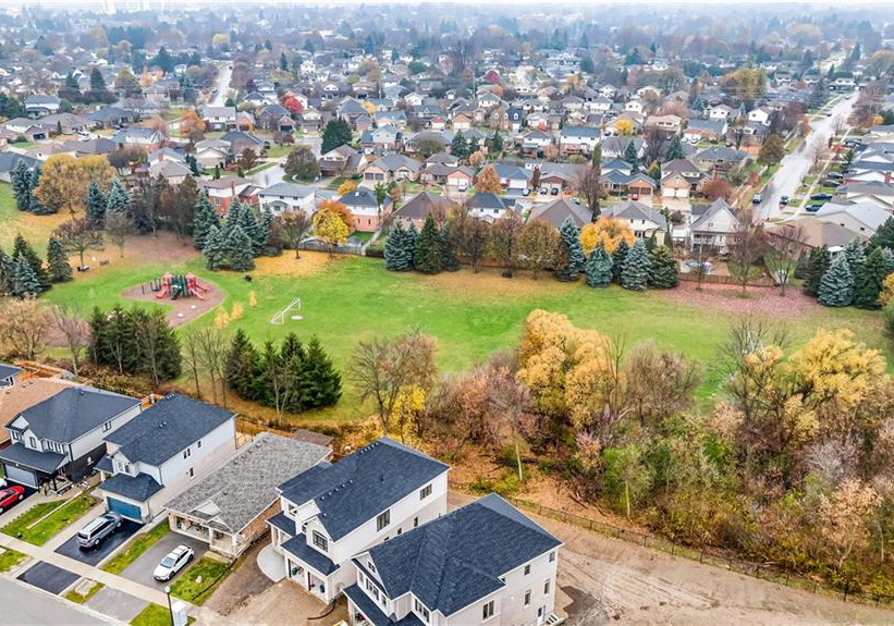 1242-caen-avenue-woodstock-ontario-40817155