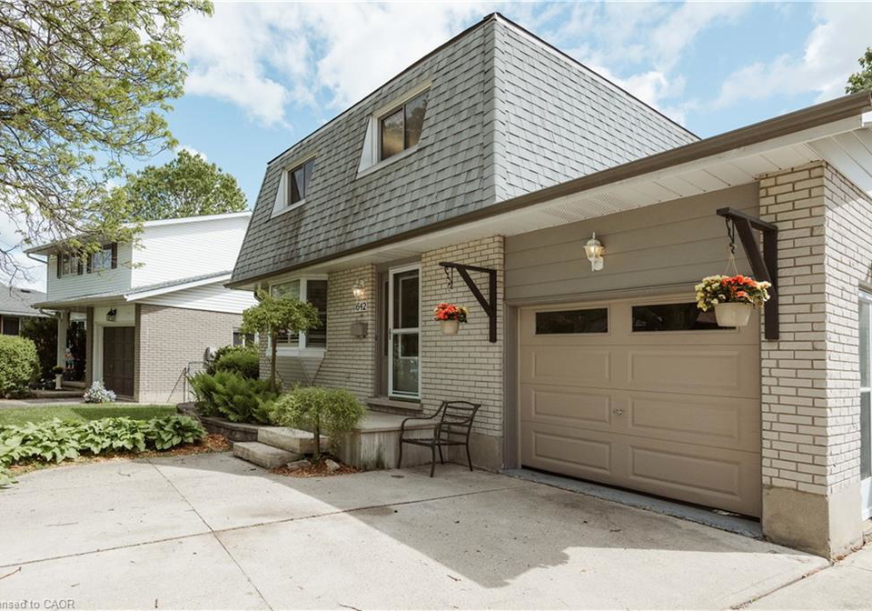 642-cedargrove-place-waterloo-ontario-40817253
