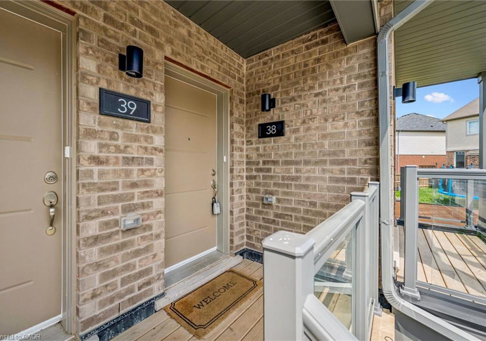 205-west-oak-trail-kitchener-ontario-40817267