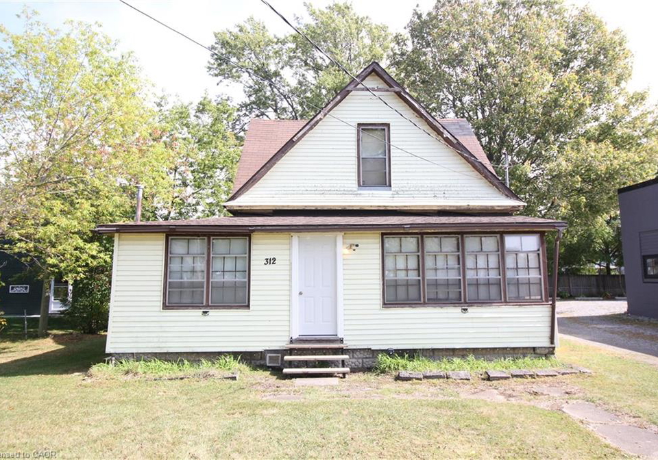 312-ridgeway-road-crystal-beach-ontario-40817277