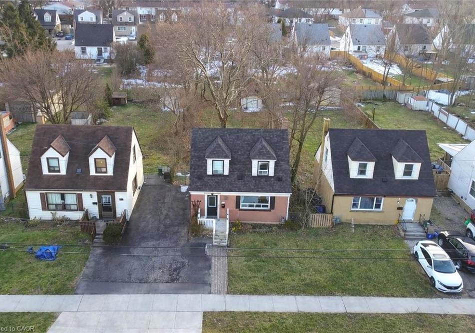 776-britannia-avenue-hamilton-ontario-40817287