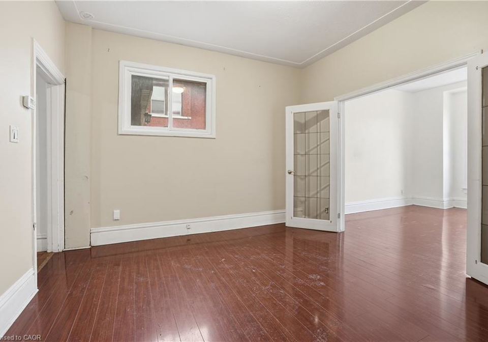 55-cannon-street-w-hamilton-ontario-40817316