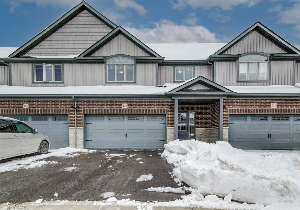 243-applewood-street-plattsville-ontario-40817341