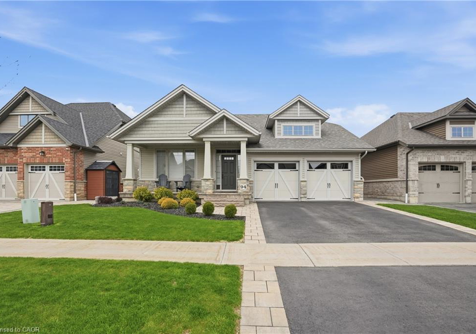 94-anastasia-boulevard-smithville-ontario-40817354