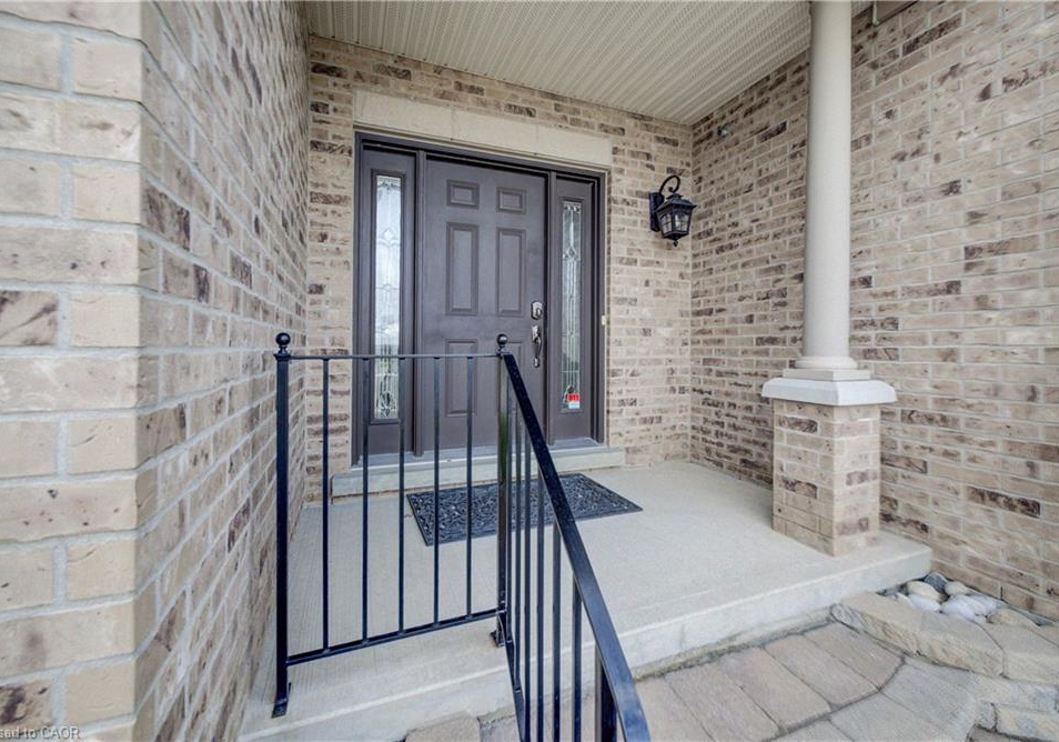 175-stonecroft-way-new-hamburg-ontario-40817398