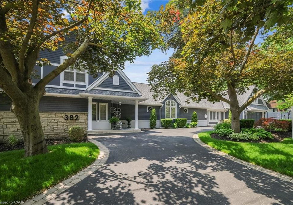 382-trafalgar-road-oakville-ontario-40817404