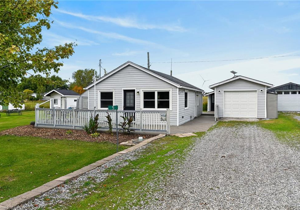 5-willoway-lane-selkirk-ontario-40817429