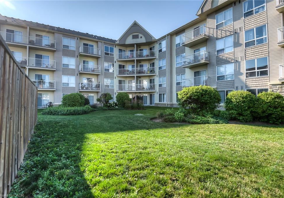 8-harris-street-cambridge-ontario-40817444