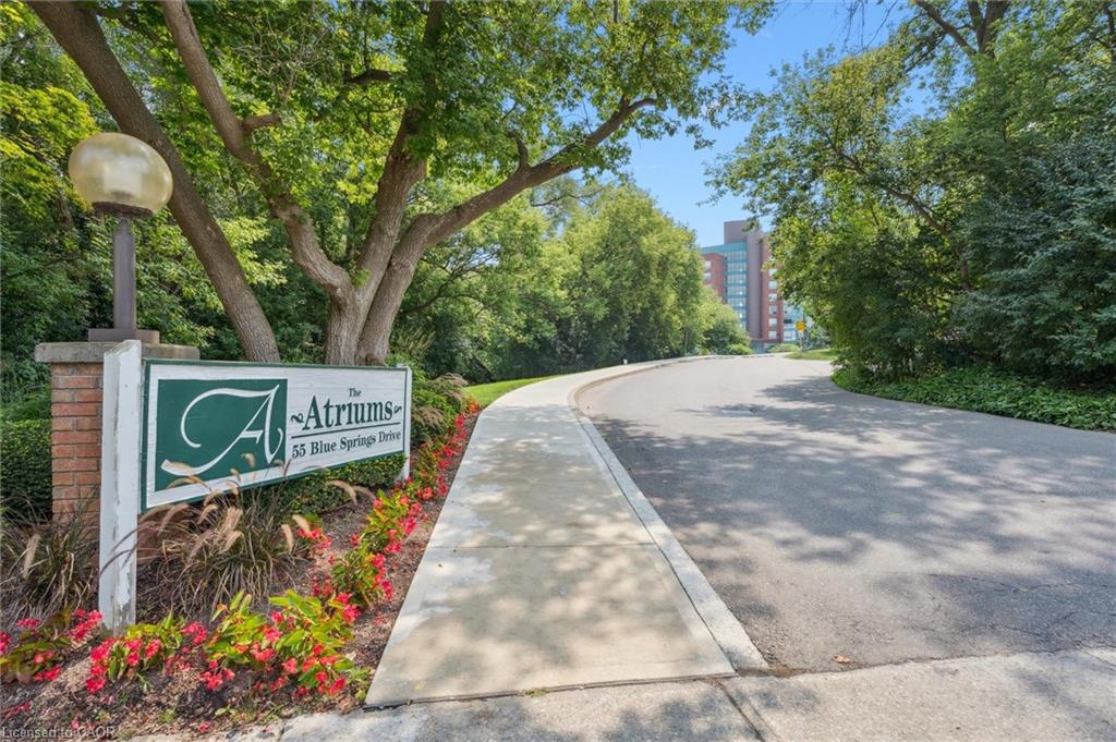 55-blue-springs-drive-waterloo-ontario-40817476