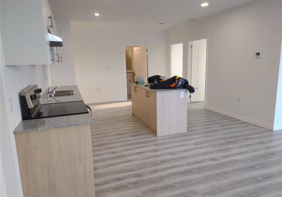 1098-paisley-road-guelph-ontario-40817528