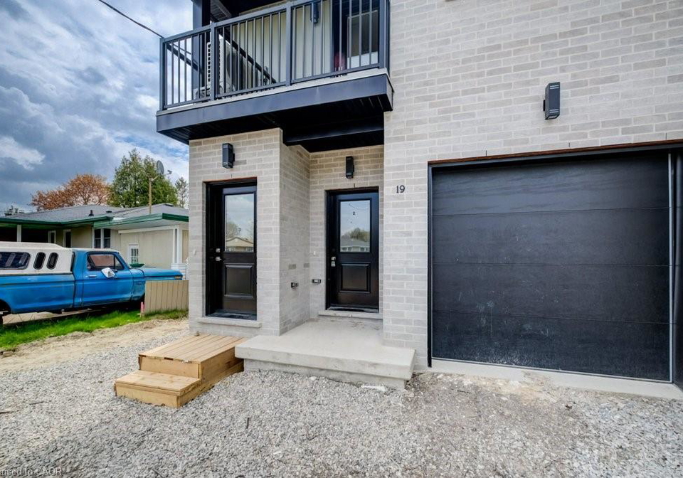 19-downey-street-kitchener-ontario-40817533