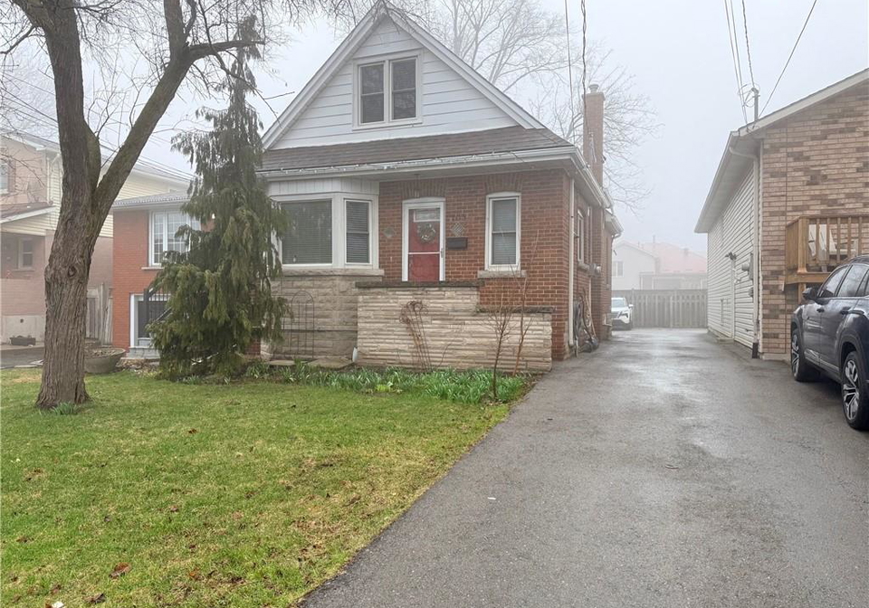 105-alpine-avenue-hamilton-ontario-40817562