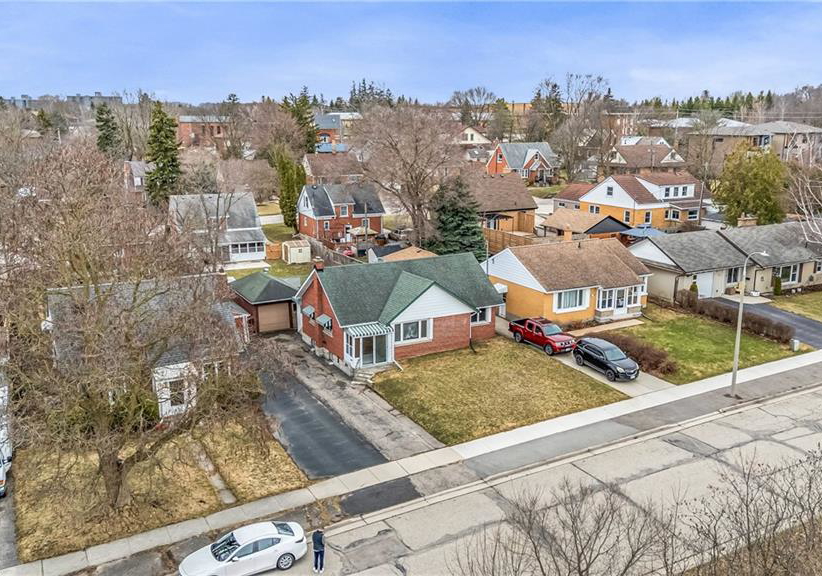 41-floral-crescent-kitchener-ontario-40817565