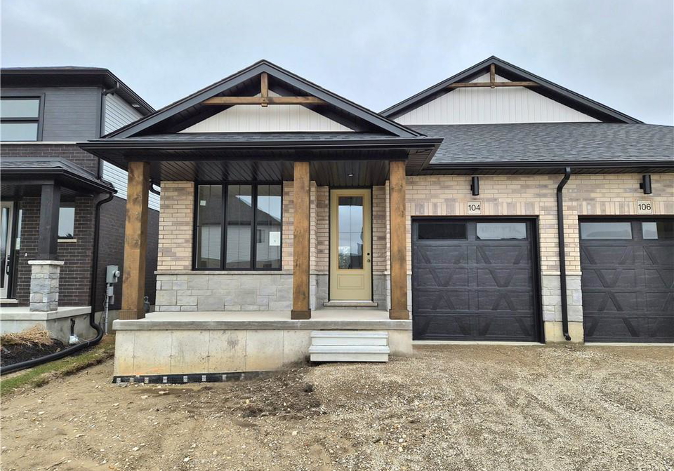 104-thackeray-way-harriston-ontario-40817596