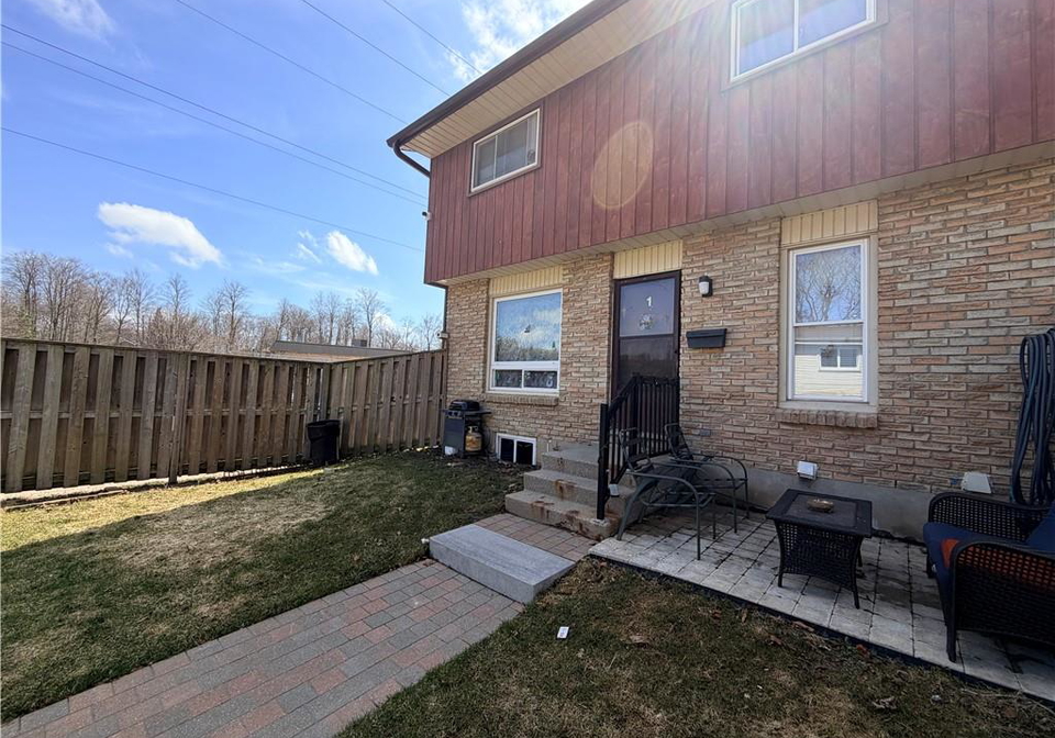 249-cedarbrae-avenue-waterloo-ontario-40817602