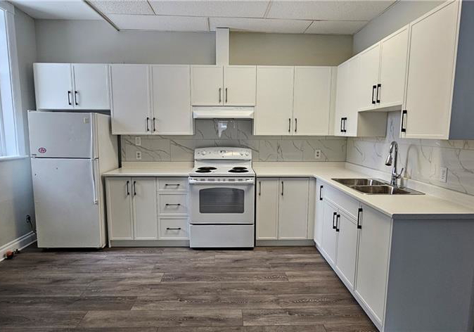 130-brown-street-cambridge-ontario-40817605