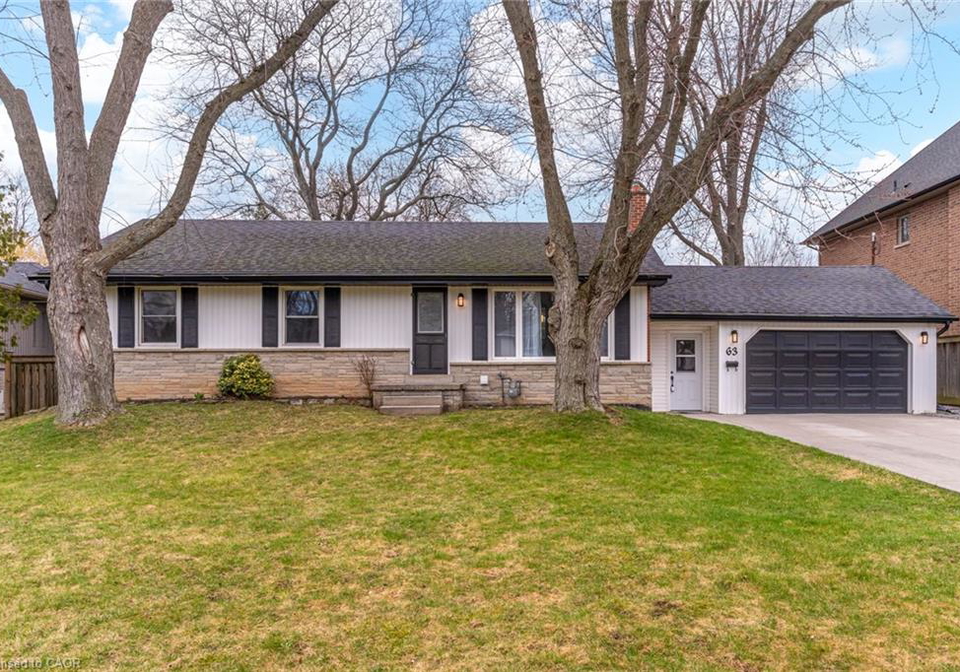 63-seneca-avenue-hamilton-ontario-40817610