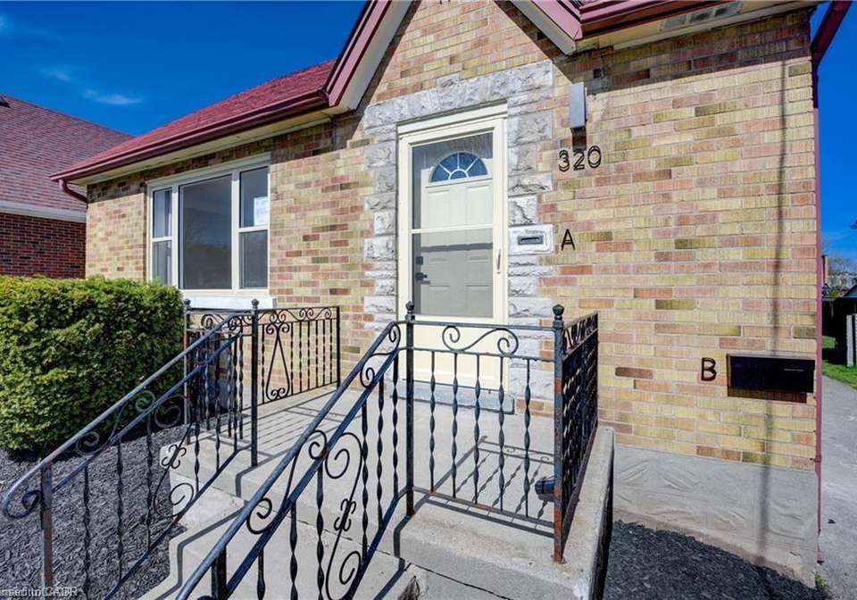 320-highland-road-e-kitchener-ontario-40817644