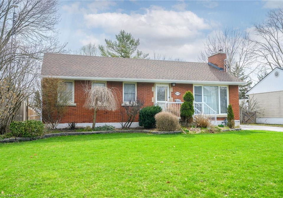 438-clare-avenue-welland-ontario-40817680