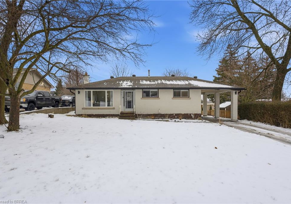 4-lillian-street-st-george-ontario-40817687