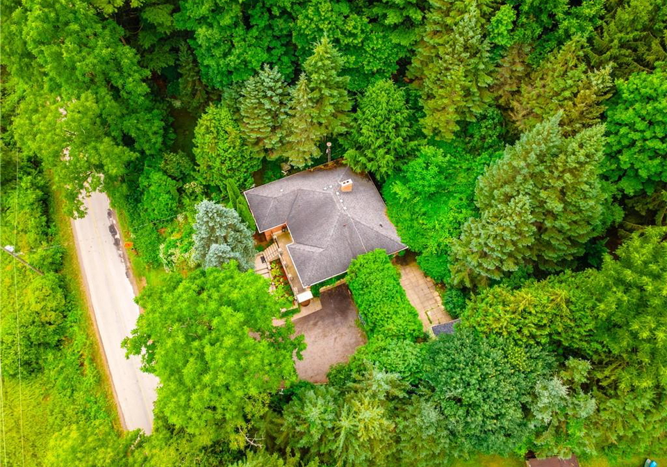 2083-hollow-road-thorold-ontario-40817704