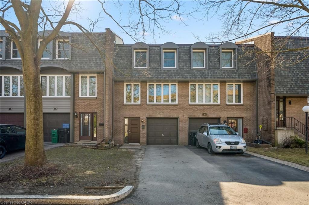 46-cedarwoods-crescent-kitchener-ontario-40817720