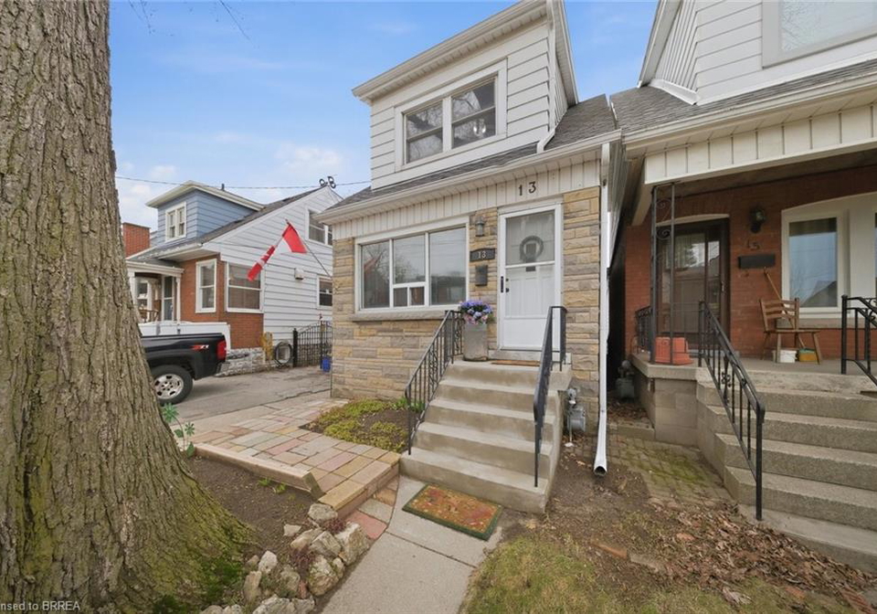 13-devonport-street-hamilton-ontario-40817730