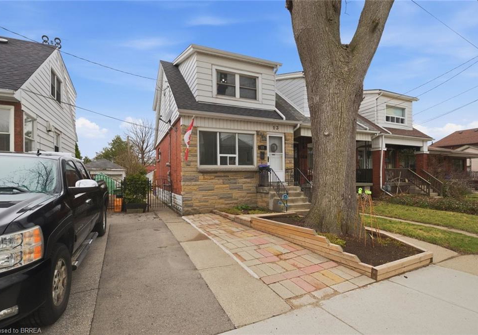 13-devonport-street-hamilton-ontario-40817730